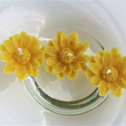 Pure Beeswax Tealight 6 Sweet Flower Beeswax Handmade Candles For Saint Valentine Set - thumbnail 3