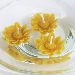 Pure Beeswax Tealight 6 Sweet Flower Beeswax Handmade Candles For Saint Valentine Set - thumbnail 2