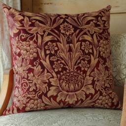 William Morris Cushion Cover Sunflower Velvet - thumbnail 2