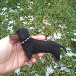 Needle Felted Dachshund Ornament, Miniature Pet - thumbnail 4