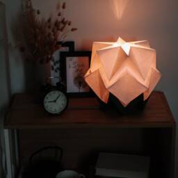 Origami Table Lamp in Paper - thumbnail 3
