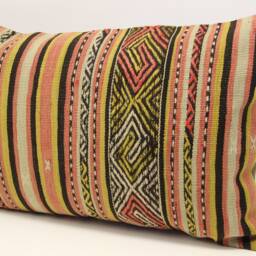 Turkish Kilim Lumbar Pillow Cover, Vintage Wool Ethnic Cushion - 16x24 Inch - thumbnail 3