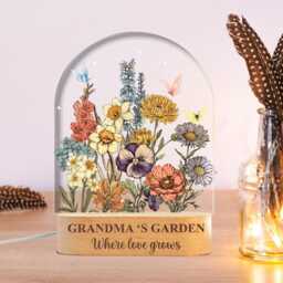 Custom Floral Butterfly Name Night Light, Personalized Birth Flower Grandma's Garden Lamp, Nursery Decor, Mother's Day Gift - thumbnail 4