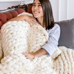Super Chunky Knit Blanket Made From Merino Wool, Knitted Blanket, Knits, Arm - thumbnail 3