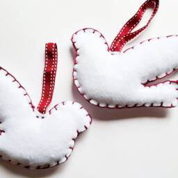 Pack Of 2 Christmas Doves - Tree Decorations White Felt Dove - thumbnail 2