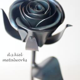 Intertwined Steel Roses Anniversary Metal Flower Sculpture - thumbnail 3