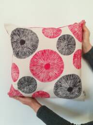 Annapatat -Sunburst- Lino Print- Cushion-50x50cm- Red- Aubergine- Colour -Scandi- Pillow- Texture- Geometric- Circles - Pattern