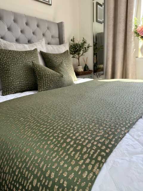 Handmade Olive Green Bed Runner Luxury Gold Scarf, King/Super King - image 1