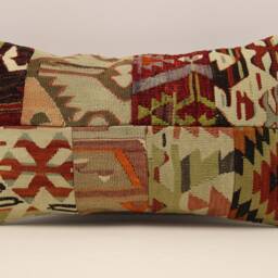 Vintage Turkish Kilim Lumbar Pillow Cover, Boho Patchwork Wool Cushion - 12x20 In - thumbnail 2