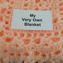 Peach Lace Hand Crocheted Baby Girl Blanket - thumbnail 3