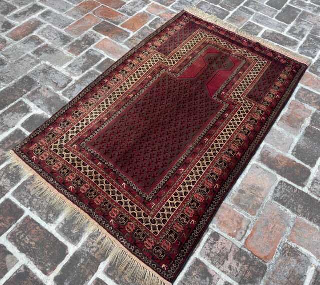 Cozy 3'2x5'1 Prayer Rug - Fine Quality Handwoven Trukish Wool Carpet Beautiful Islamic Mat Oriental Design Bohemian Giftable - image 1