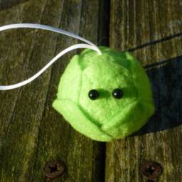 Multibuy Offer Fruit & Veg Baubles Needle Felted Decoration Handmade From Sheep Wool - thumbnail 4