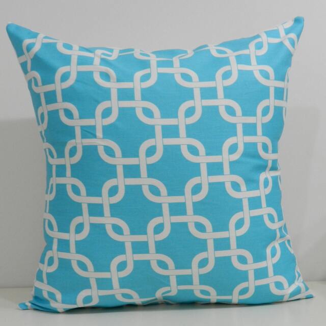 New 18x18 Inch Designer Handmade Pillow Cases. Blueand White Link Pattern