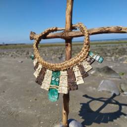 Survivor Tv Show Season 20 Heroes Vs. Villains Immunity Necklace Prop Replica - Duty Paid - thumbnail 2