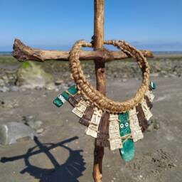 Survivor Tv Show Season 20 Heroes Vs. Villains Immunity Necklace Prop Replica - Duty Paid - thumbnail 3