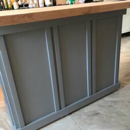 Bespoke Oxford Kitchen Island - Oak Top, Wine Rack, Custom Color - thumbnail 3