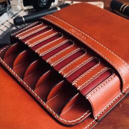 Dark Honey Leather 7-Pen Case Luxury Personalized Fountain Pen Holder, Premium Pouch - thumbnail 3