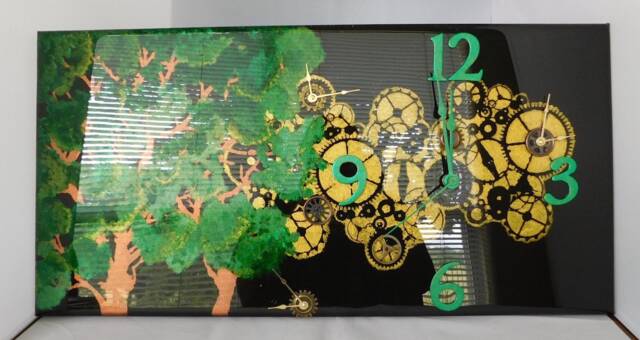 Tree Stencil Clock - image 1