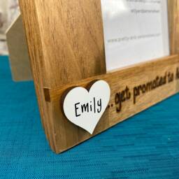 "Best Friend To Auntie Photo Frame - Solid Oak Personalised Picture New Baby Hand Engraved 6x4"" Or 7x5" - thumbnail 3