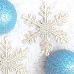 Snowflake Christmas Tree Metal Ornament , Wreath Attachment 12'' Dia, Ice Blue & White , Snow Theme Wreath, Snow & Theme - thumbnail 2
