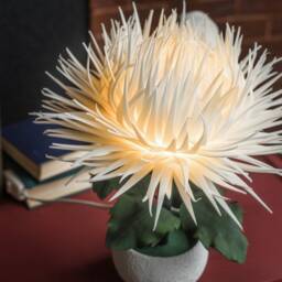 Aster Flower Bedside Table Lamp, September Birth Gift, Aesthetic Art Deco Autumn Decor - thumbnail 3
