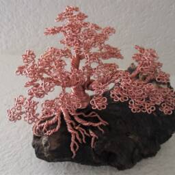 Aluminum Wire Tree On Driftwood - thumbnail 4