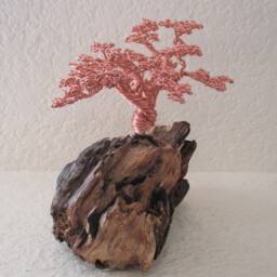 Aluminum Wire Tree On Driftwood - thumbnail 2