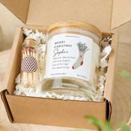 Personalised Christmas Candle Gift With Name Holiday Home Decor Present For Mum Best Friend Team Member Colleague Boss Neighbour - thumbnail 3