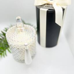 Luxury Coco Soy Candle 550G - Large Pearlised Geometric Glass Designer Home Fragrance Gift 70 Scents Available - thumbnail 4