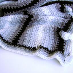 Crocheted Pin Stripe Man Cave Blanket Pattern - Easy Great For Beginners - thumbnail 4