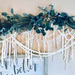 Eucalyptus Boho Garland, Wedding Floral Wall Hanging, Neutral Yarn Decor - thumbnail 3