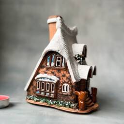 Winter Village Ceramic Tea Light Holder Christmas Candle House - thumbnail 2