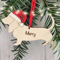Personalised Basset Hound Christmas Ornament Hand-Painted Santa Hat - thumbnail 2