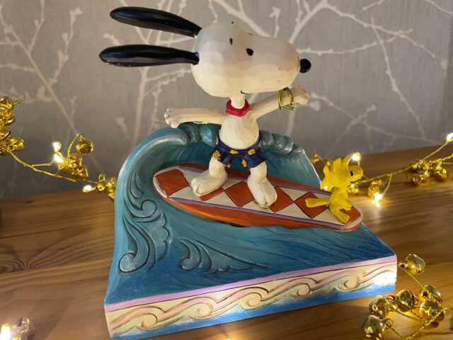 Surfing Snoopy - image 1