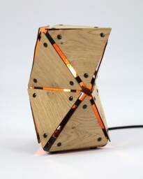 21Neun Table Lamp - Star.light Desk 2.0 Oak Upcycled Vintage Industrial Wood Lamp, Wooden Skateboard Veneer, Warm Designer