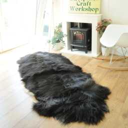 100% Undyed Rare Breed Icelandic Sheepskin Double - Black & Ivory Handmade in Somerset - thumbnail 4