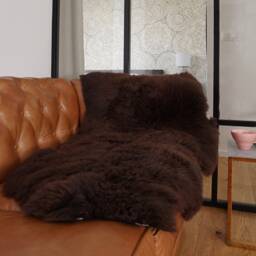 Genuine Sheepskin Rug, Thick Fluffy Brown Throw, Cozy Decorative Carpet - thumbnail 2