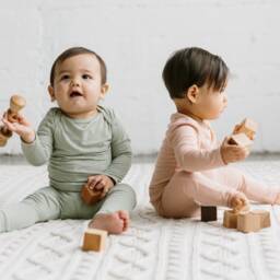 Natural Wooden Baby Rattle Classic Montessori Toy - thumbnail 3