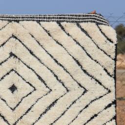 Handmade Boujad Wool Rug Authentic Moroccan Berber Carpet - thumbnail 2