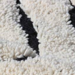 Handmade Boujad Wool Rug Authentic Moroccan Berber Carpet - thumbnail 3