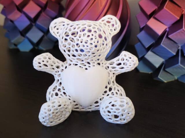 Voronoi Bear Figurine - Lattice With Heart Shelf Sculpture - image 1
