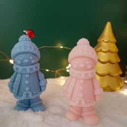 Gingerbread Snowman Handmade Candle , Soy & Beeswax, Eco-Friendly Decor - thumbnail 3