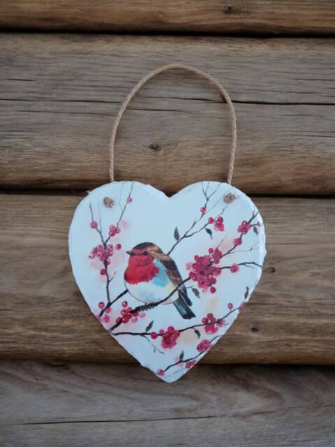 Robin Hanging Heart Wall Decor, Slate Art, Gifts, Gifts For Her, Housewarming Home Christmas Robin - image 1