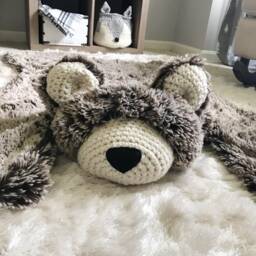 Brown Bear Rug in Faux Fur For Woodland Animal Nursery - thumbnail 3