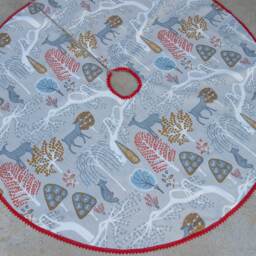 Roe Deer Christmas Tree Skirt Woodland Tree Owl Decor Swedish Fabric Decorations - thumbnail 2