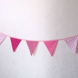 Garland Of Pennants, Cotton Fabric, Pink & White, Wall Decoration, Deco Child's Room, Baby Room 1M50 Long - thumbnail 2