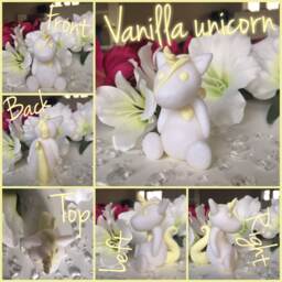 White Glitter Unicorn With Vanilla Details - thumbnail 4
