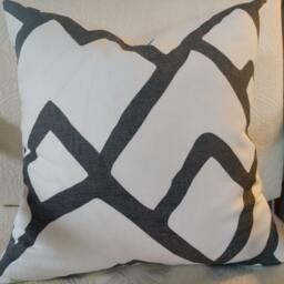 Schumacher Zimba Charcoal Pillow Cover - thumbnail 3