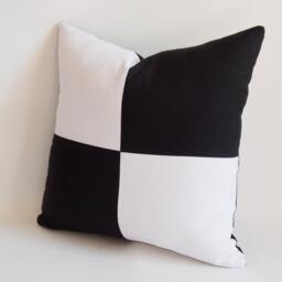 Black & White Throw Pillow Cover Cotton Canvas - 22'' X 22'' - thumbnail 3