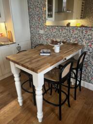 Breakfast Bar - Kitchen Island Farmhouse Style Turned Leg Butcher Block